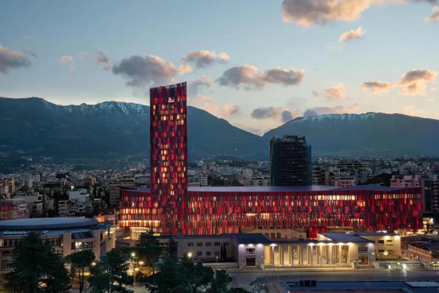 Cozy Flat Near Air Albania Stadium 1 Tirana Exterior foto